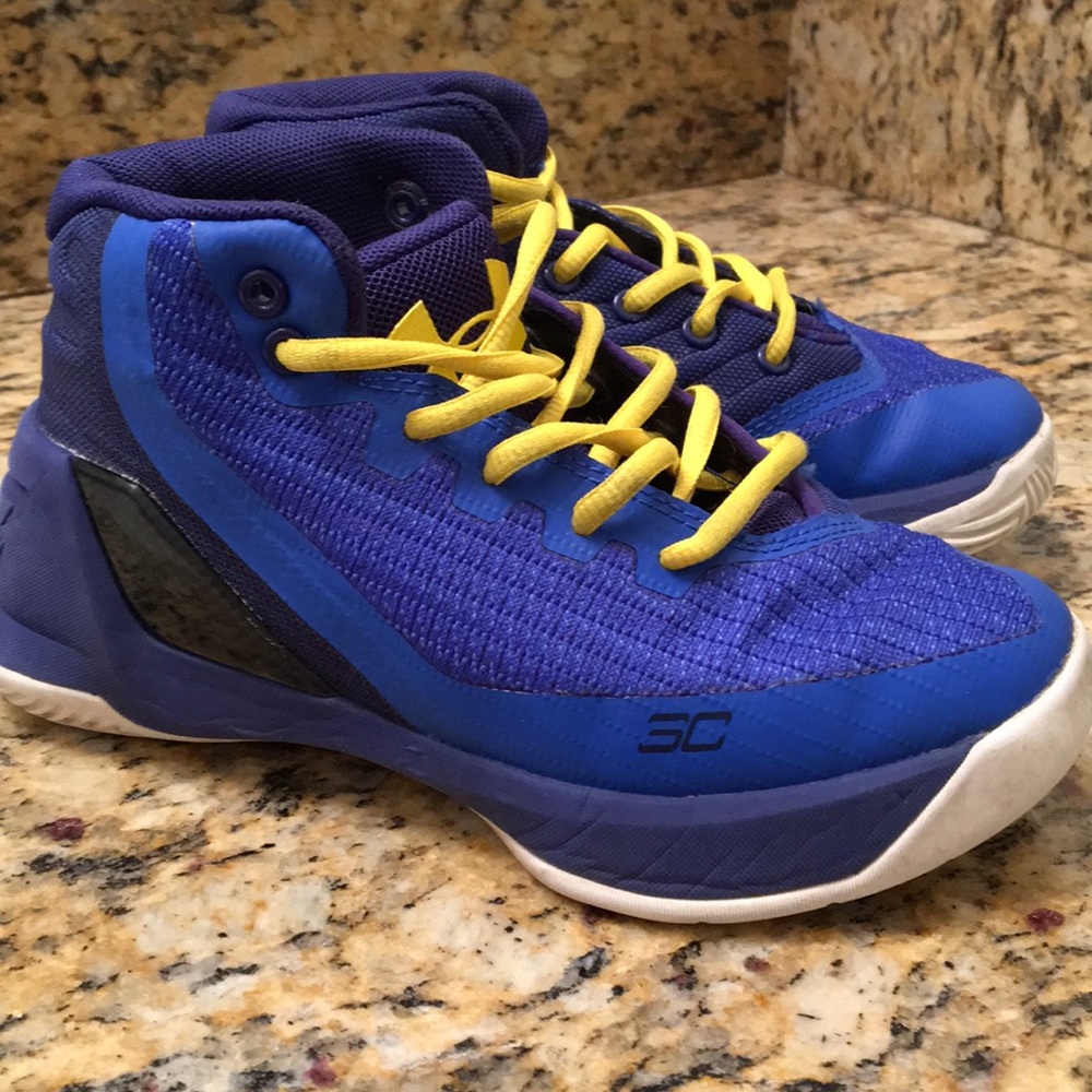 Under Armour Steph Curry basketball shoes